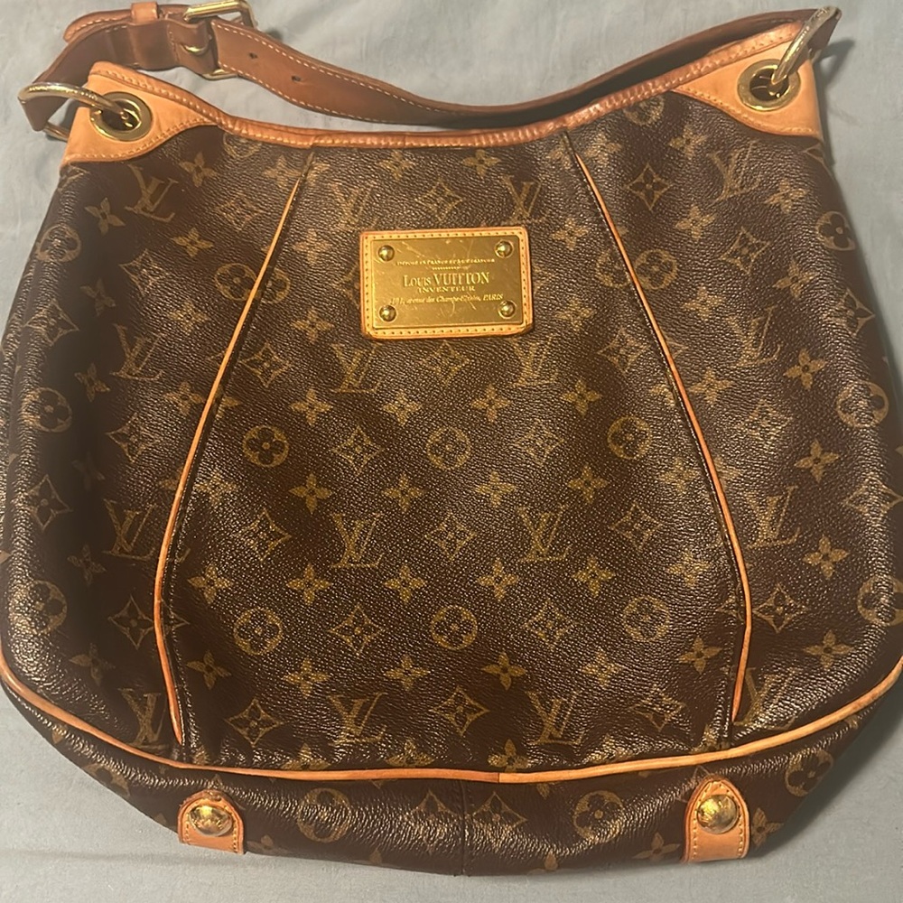 Louis Vuitton Galleria PM